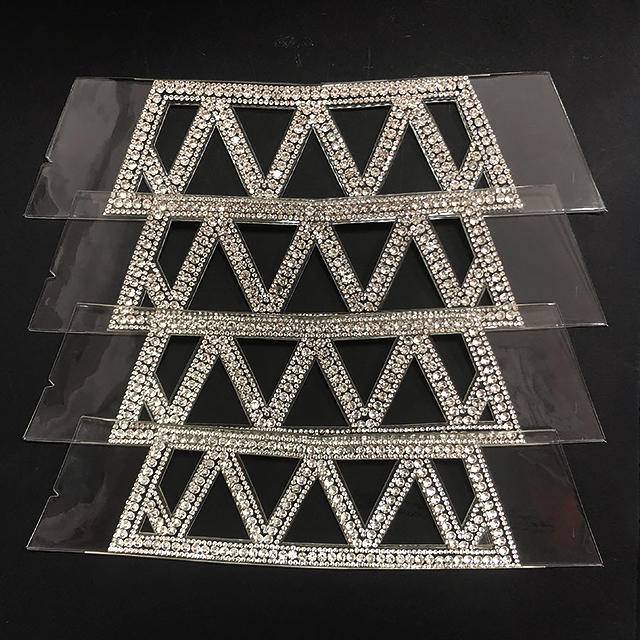 Customised Pu Material Decorative Rhinestone Shoes On Accessories For Women And Ladies Sandals High Heels Slippers Wholesale - Image 2
