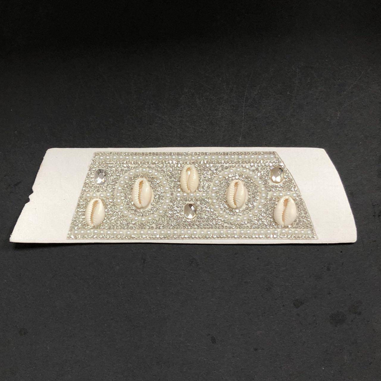 Customized Women's Beach Double Button Rhinestone PU Sandals and Slippers with Breathable Comfortable Shoe Uppers - Image 3