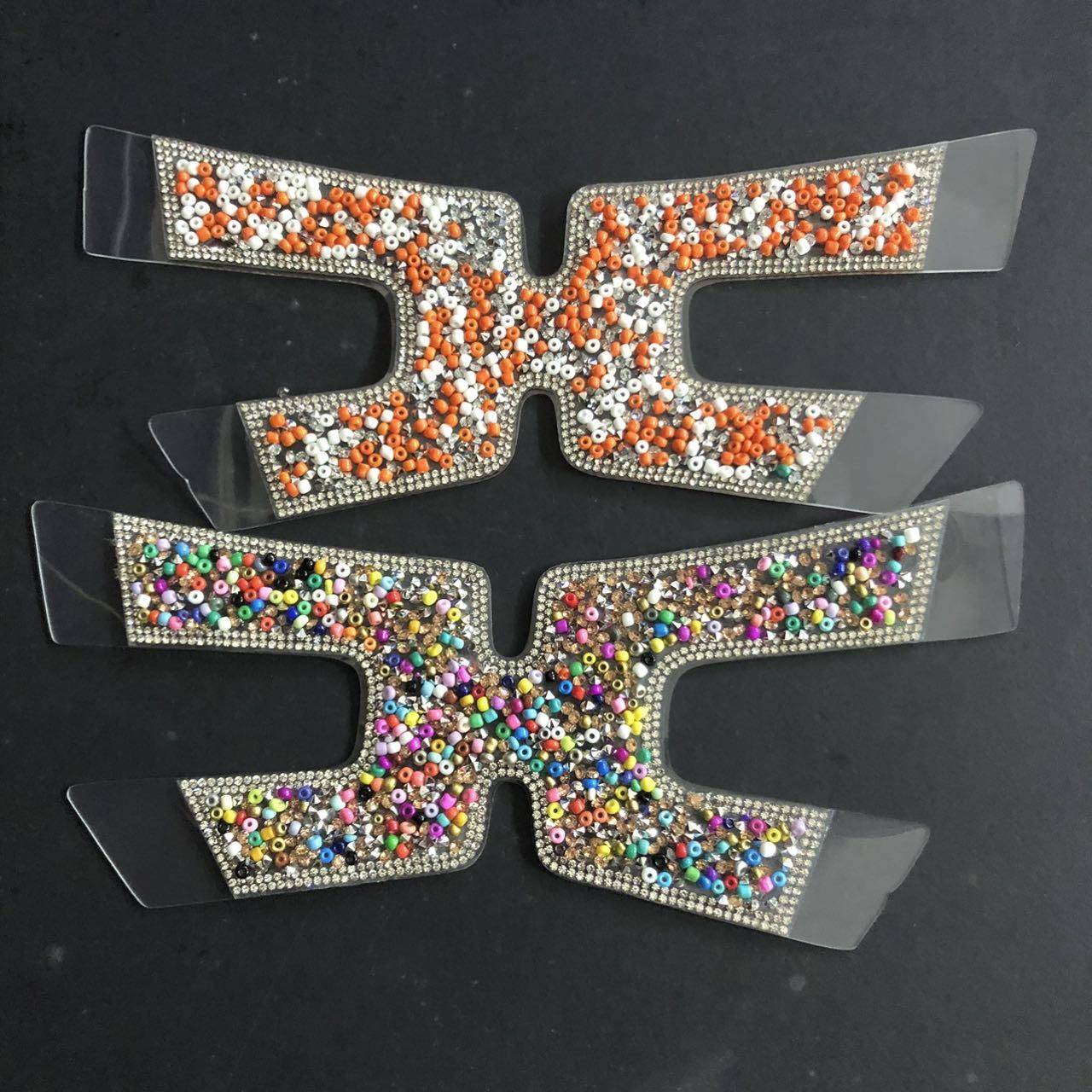 Women's Fashion TPU Shoe Clips with Rhinestone Decoration for Slipper Use