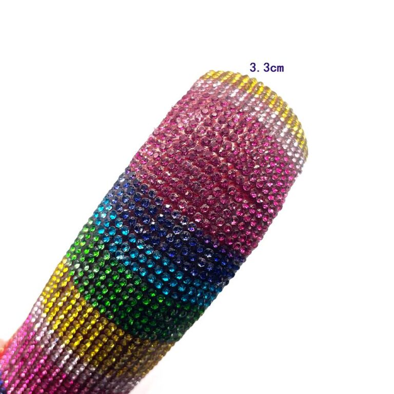 wholesale-rhinestone-chain-lace-roll