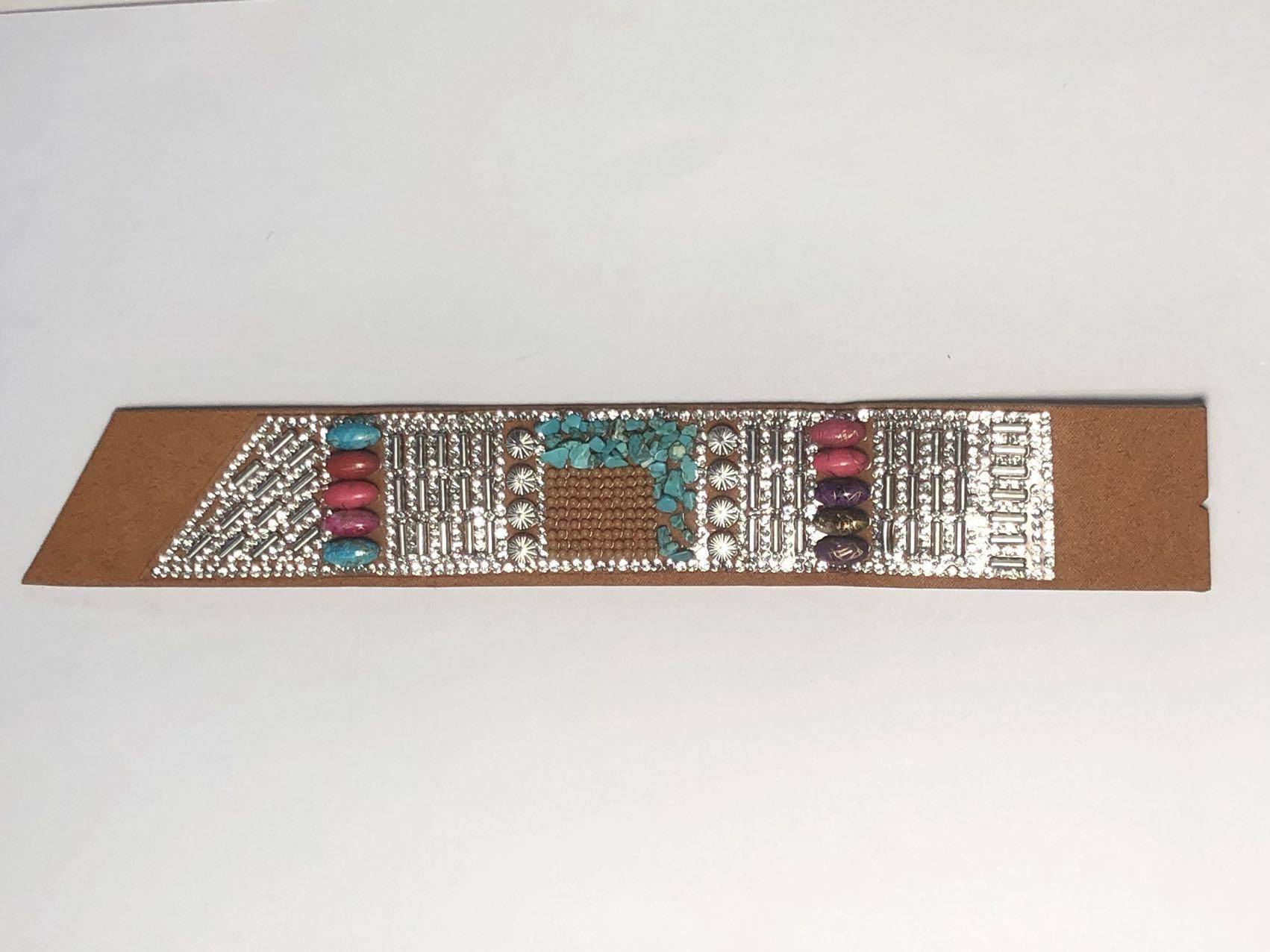 Wholesale rhinestone-embellished shoes upper semi-finished one-strap sandals with rhinestone beads - Image 6
