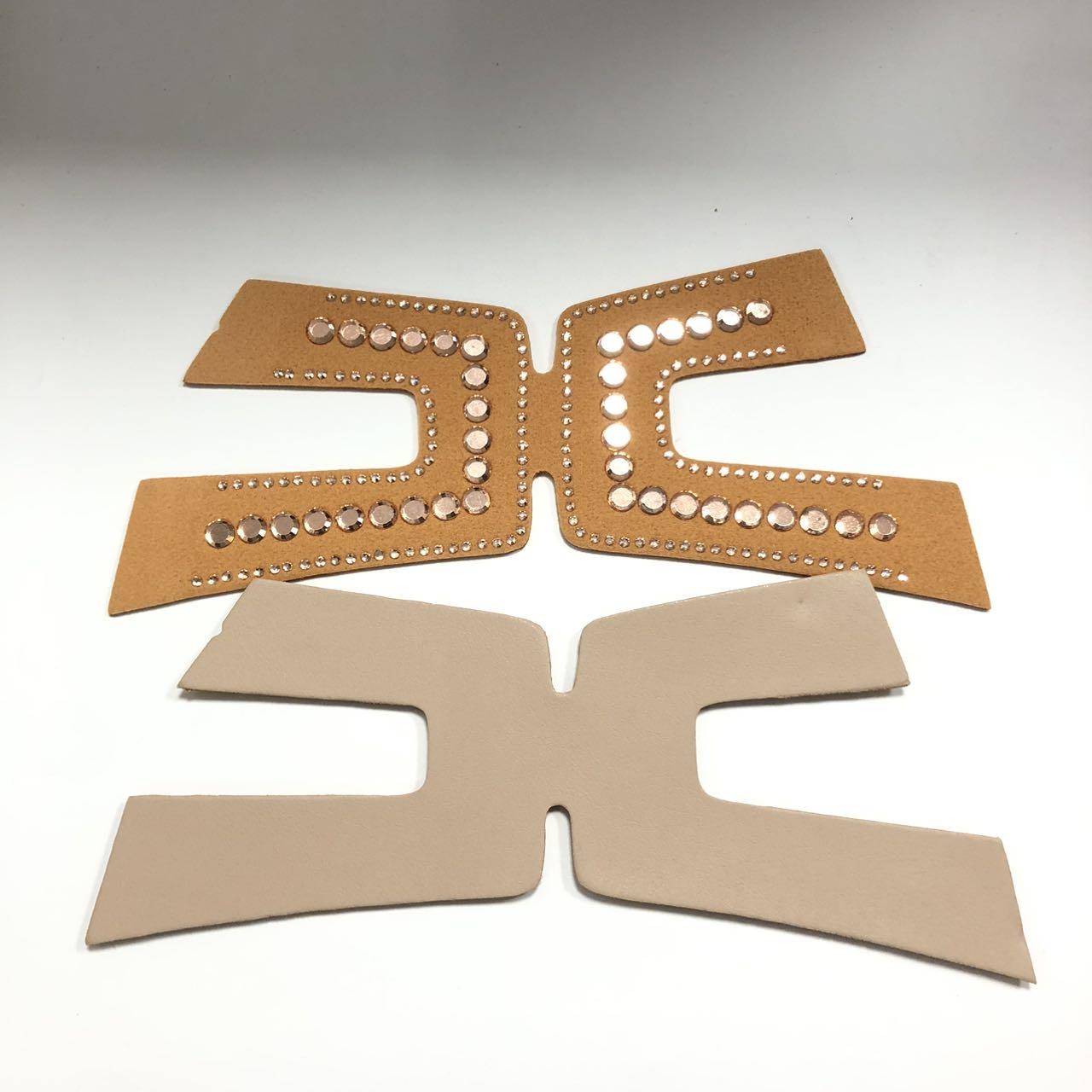 Hot Selling Sandal Shoe Upper with Crystal and Diamonds for Woman Sandal Slipper Accessories - Image 3
