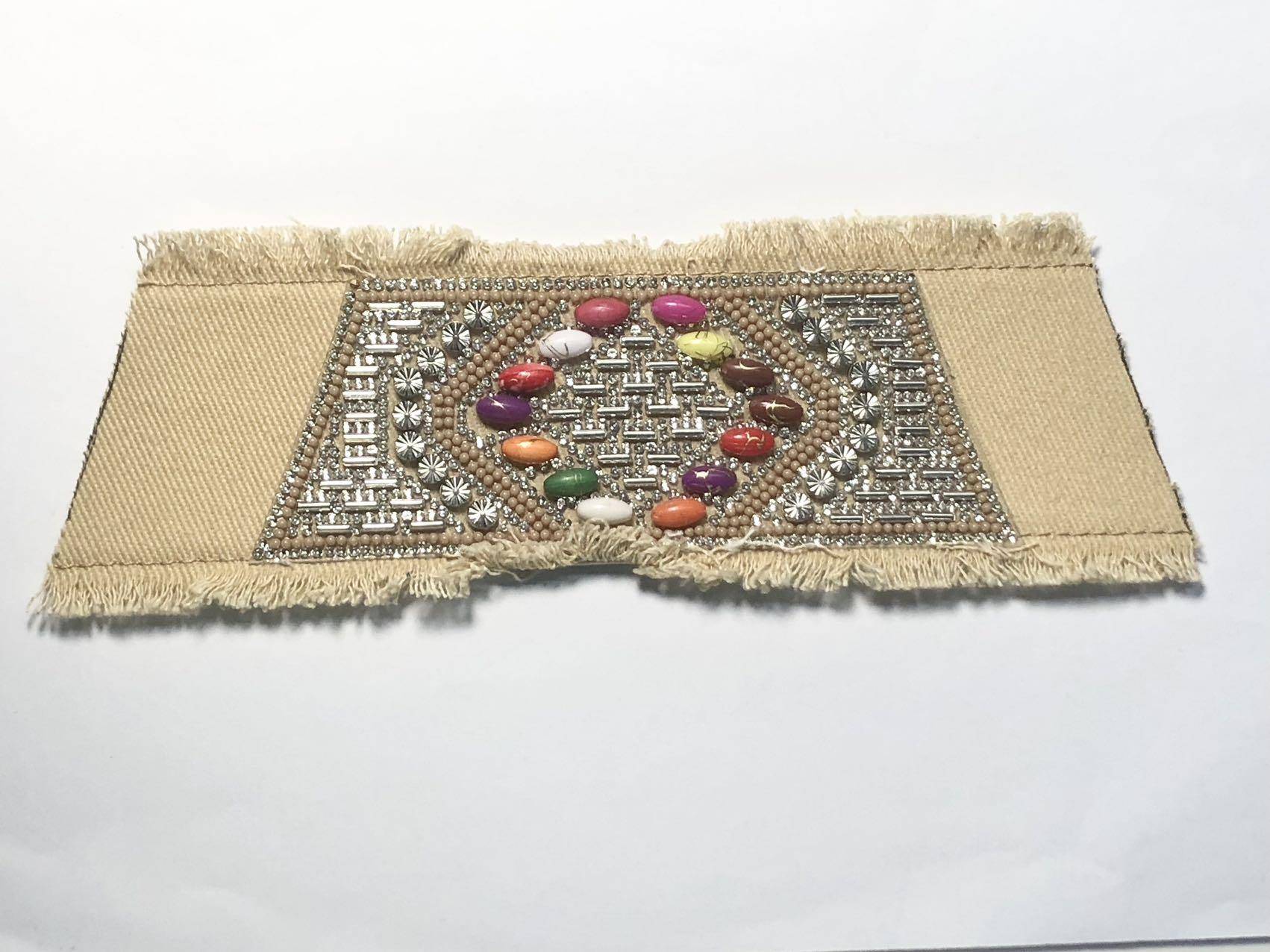 Fashionable Wholesale Woven Crystal and Pearl Shoe Uppers for Sandal Accessories - Image 3