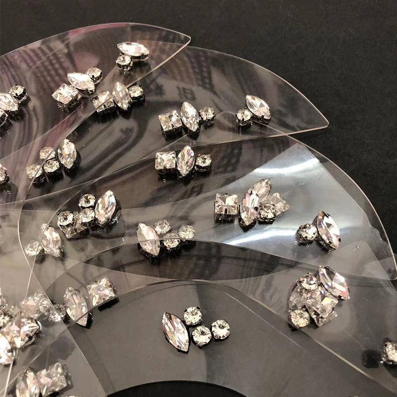 Semi-finished Pu Material Diamond Strip Hot Fix Rhinestone Webbing Strip for Lady's Sandal Upper - Image 4
