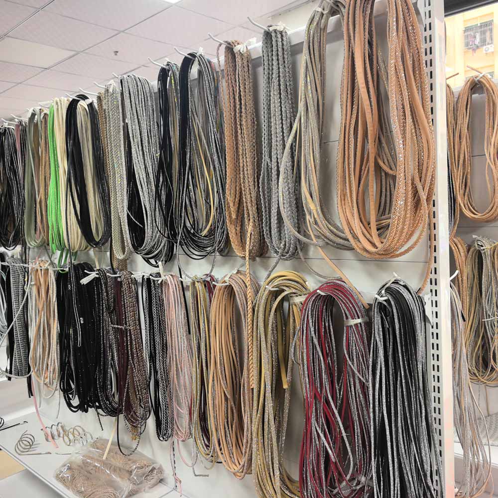 rhinestone-rope-display-area1