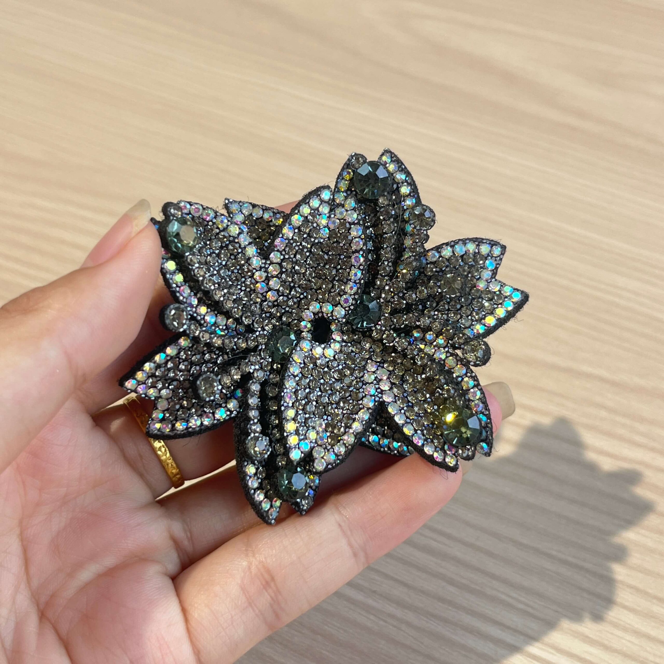 Multilayer Iridescent Rhinestone Flower Patch – 2-in-1 Iron-on Sew-on Applique Wholesale - Image 4