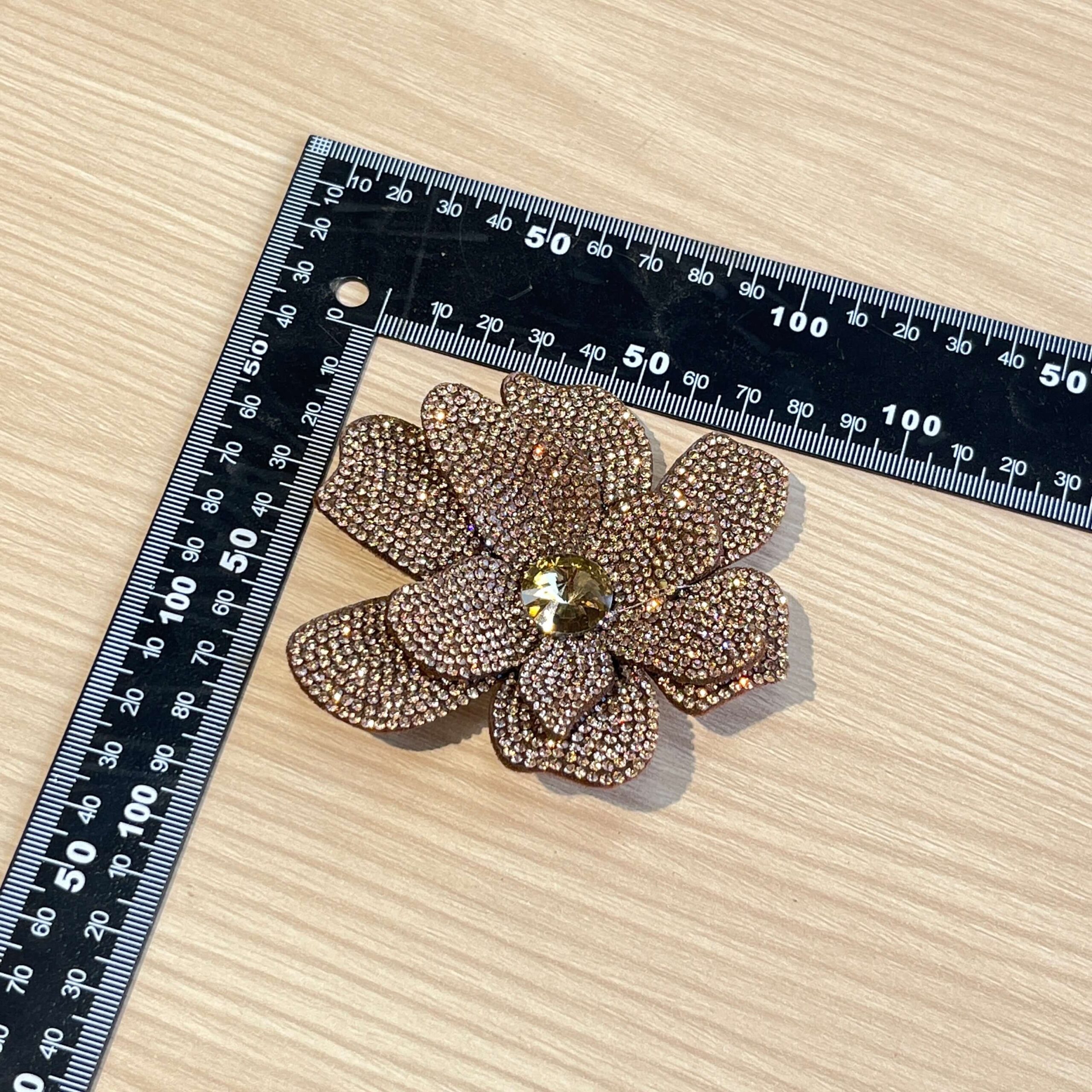 Multilayer Rhinestone Flower Shoe Clip Patch – 2-in-1 Iron-on Applique for Clothing Wholesale - Image 5