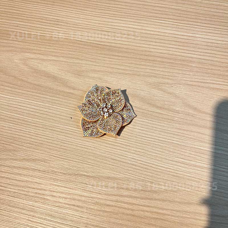 Double Layer 5-Petal Flower Full Rhinestone Shoe Clip – for Heels, Sandals, Apparel & Bags Wholesale - Image 4