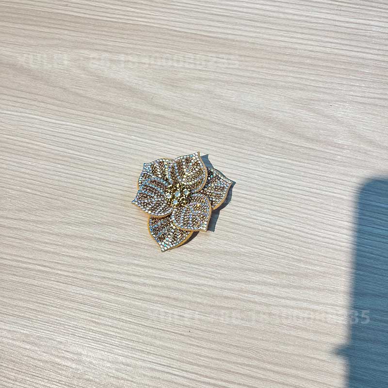Double Layer 5-Petal Flower Full Rhinestone Shoe Clip – for Heels, Sandals, Apparel & Bags Wholesale - Image 3